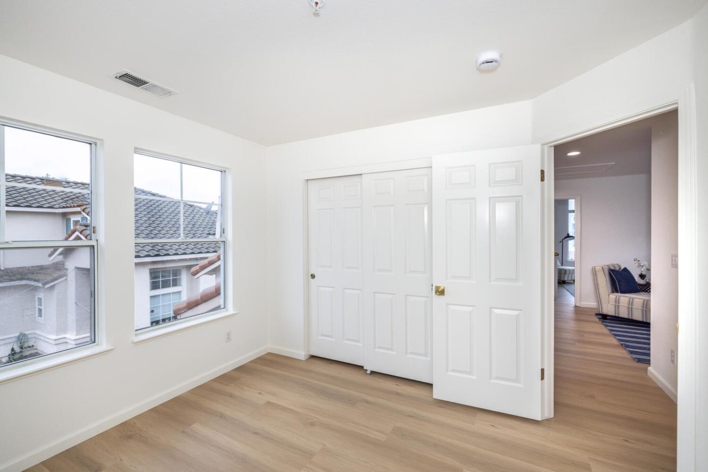 Detail Gallery Image 13 of 16 For 429 S Frances St, Sunnyvale,  CA 94086 - 3 Beds | 2/1 Baths