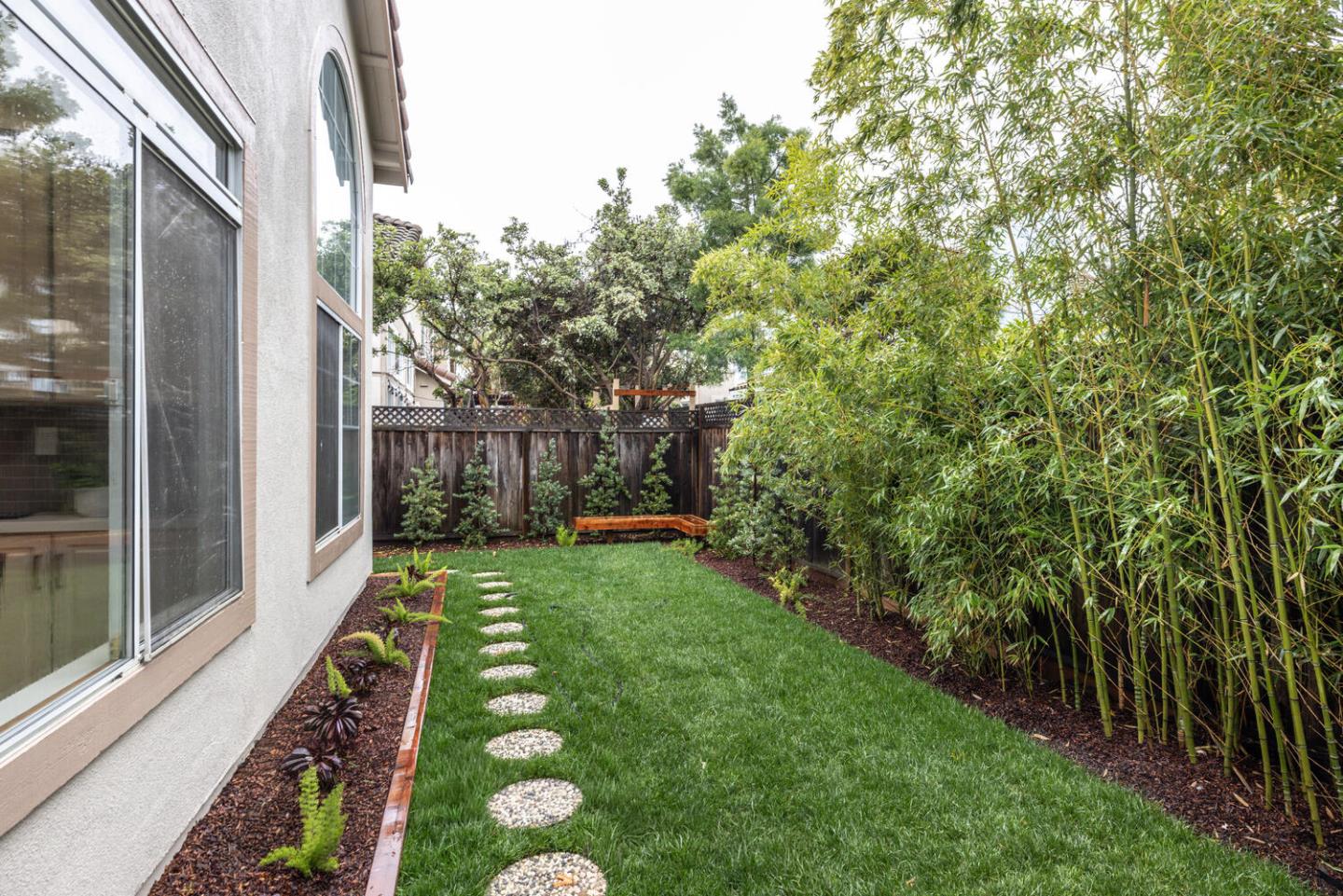 Detail Gallery Image 19 of 22 For 429 S Frances St, Sunnyvale,  CA 94086 - 3 Beds | 2/1 Baths