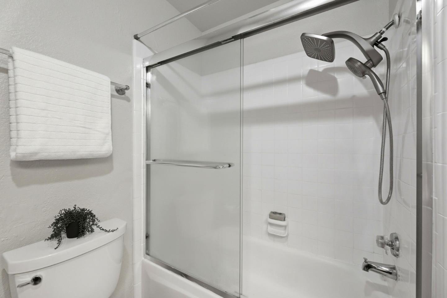 Detail Gallery Image 20 of 35 For 999 W Evelyn Ter #75,  Sunnyvale,  CA 94086 - 1 Beds | 1 Baths