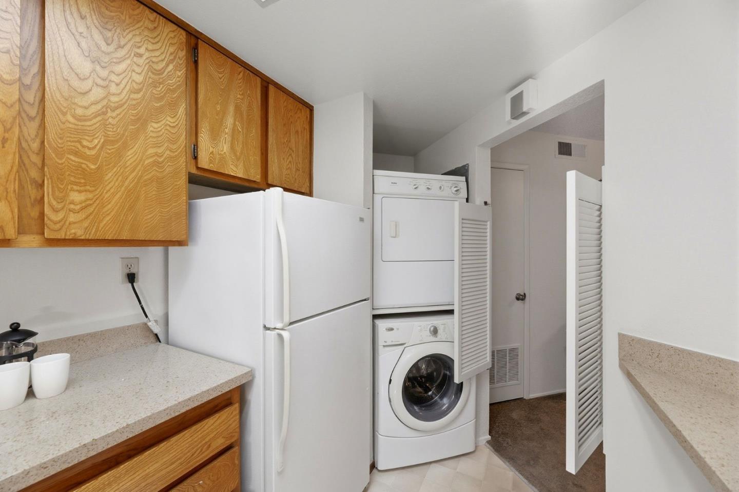 Detail Gallery Image 23 of 35 For 999 W Evelyn Ter #75,  Sunnyvale,  CA 94086 - 1 Beds | 1 Baths