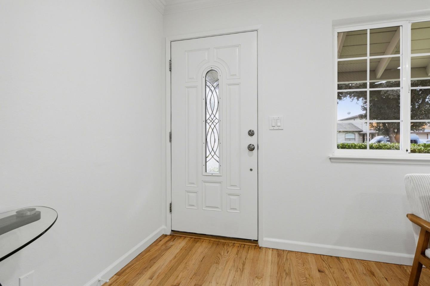 Detail Gallery Image 3 of 39 For 183 Benbow Ave, San Jose,  CA 95123 - 4 Beds | 3 Baths