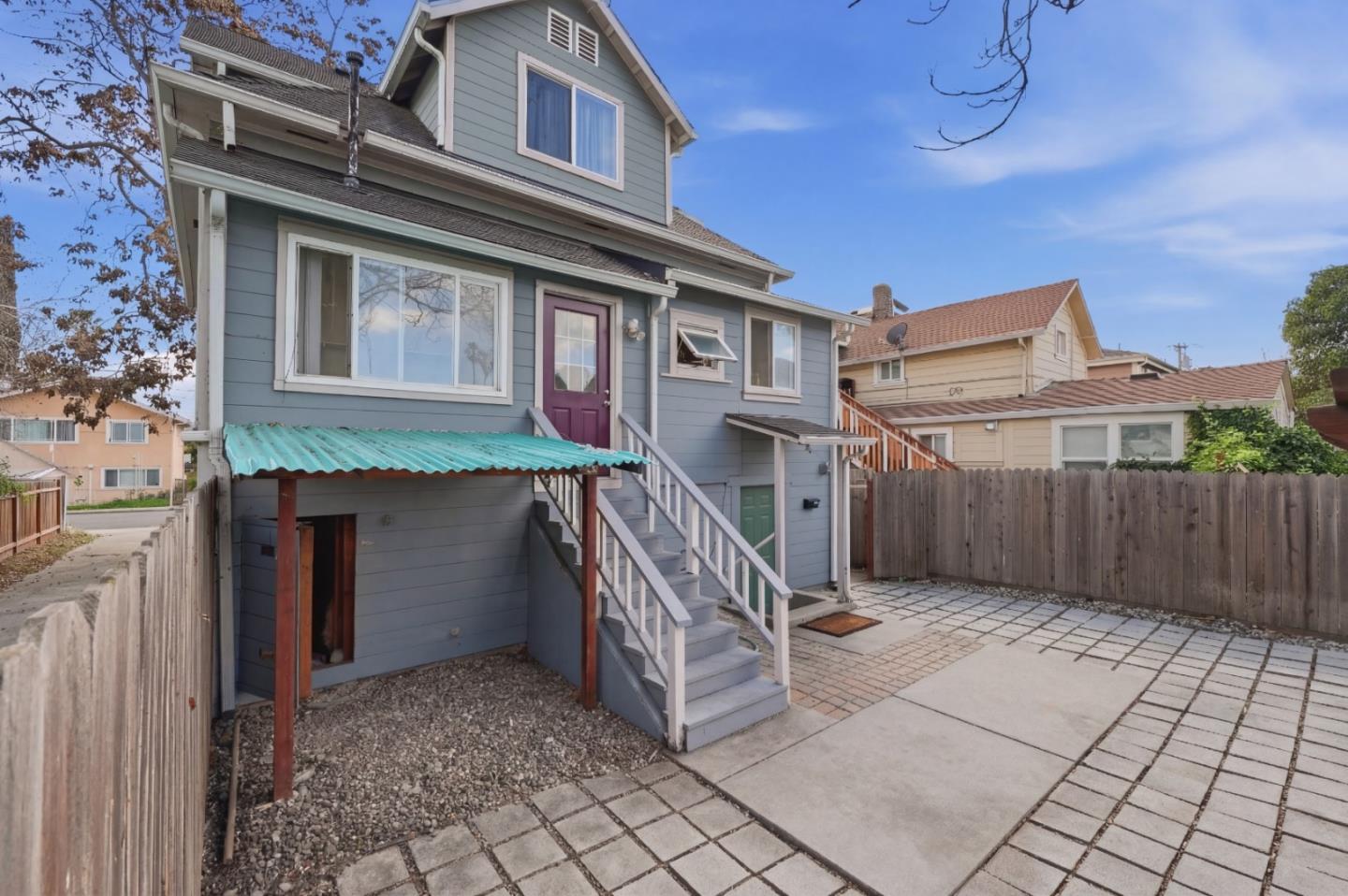 Detail Gallery Image 22 of 25 For 325 E Saint John St, San Jose,  CA 95112 - 9 Beds | 4 Baths