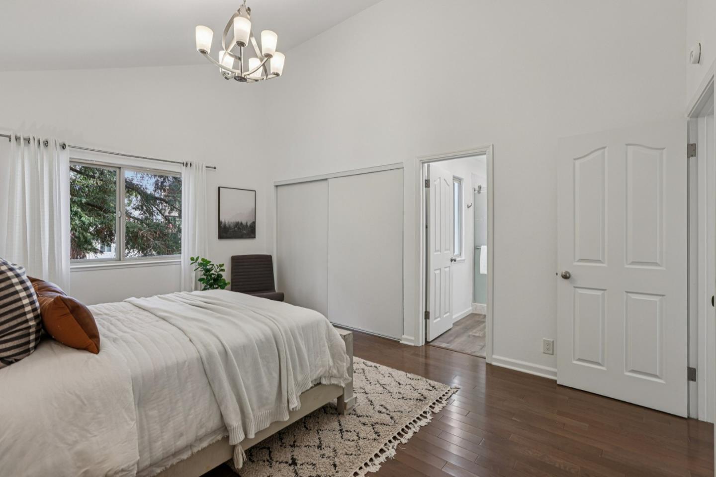 Detail Gallery Image 17 of 32 For 1512 Huddersfield Ct, San Jose,  CA 95126 - 3 Beds | 2/1 Baths