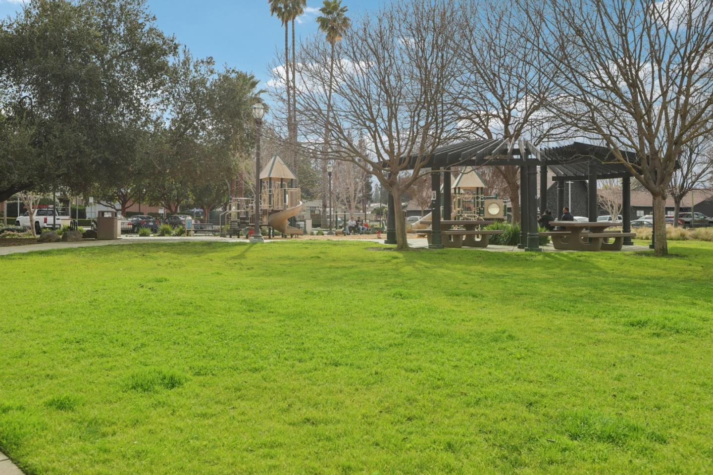 Detail Gallery Image 30 of 32 For 1512 Huddersfield Ct, San Jose,  CA 95126 - 3 Beds | 2/1 Baths