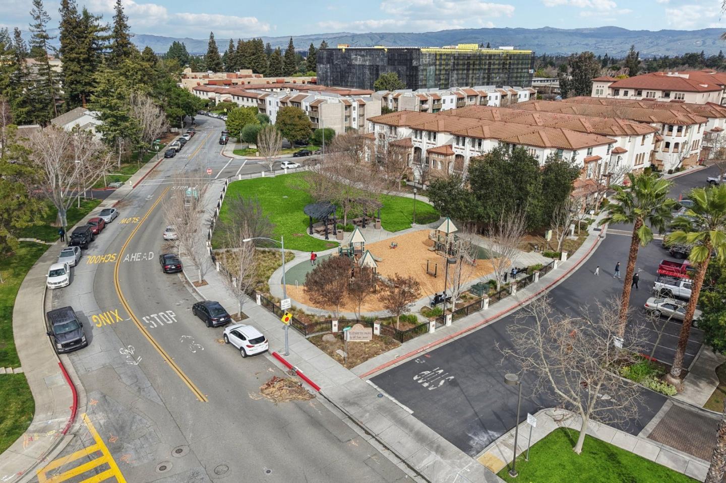 Detail Gallery Image 31 of 32 For 1512 Huddersfield Ct, San Jose,  CA 95126 - 3 Beds | 2/1 Baths