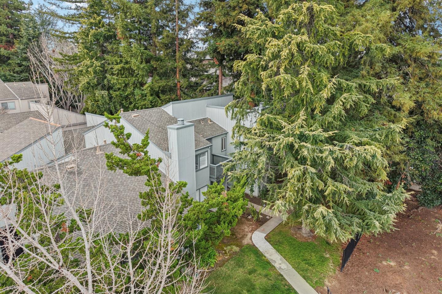 Detail Gallery Image 35 of 37 For 1512 Huddersfield Ct, San Jose,  CA 95126 - 3 Beds | 2/1 Baths