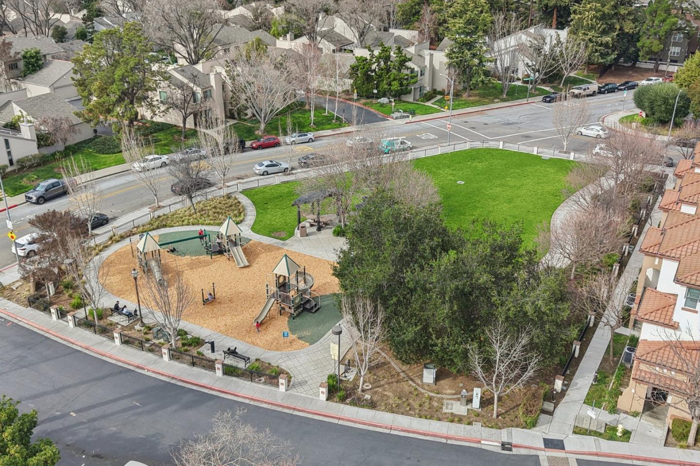 Detail Gallery Image 36 of 37 For 1512 Huddersfield Ct, San Jose,  CA 95126 - 3 Beds | 2/1 Baths