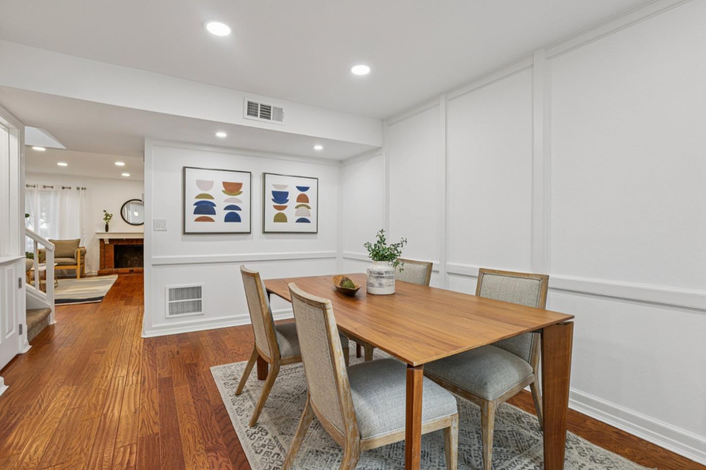 Detail Gallery Image 7 of 32 For 1512 Huddersfield Ct, San Jose,  CA 95126 - 3 Beds | 2/1 Baths