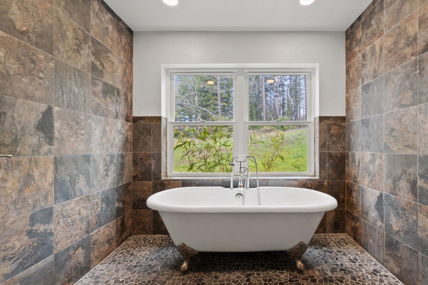 Detail Gallery Image 38 of 70 For 411 Midway Ranch Rd, Boulder Creek,  CA 95006 - 3 Beds | 2 Baths