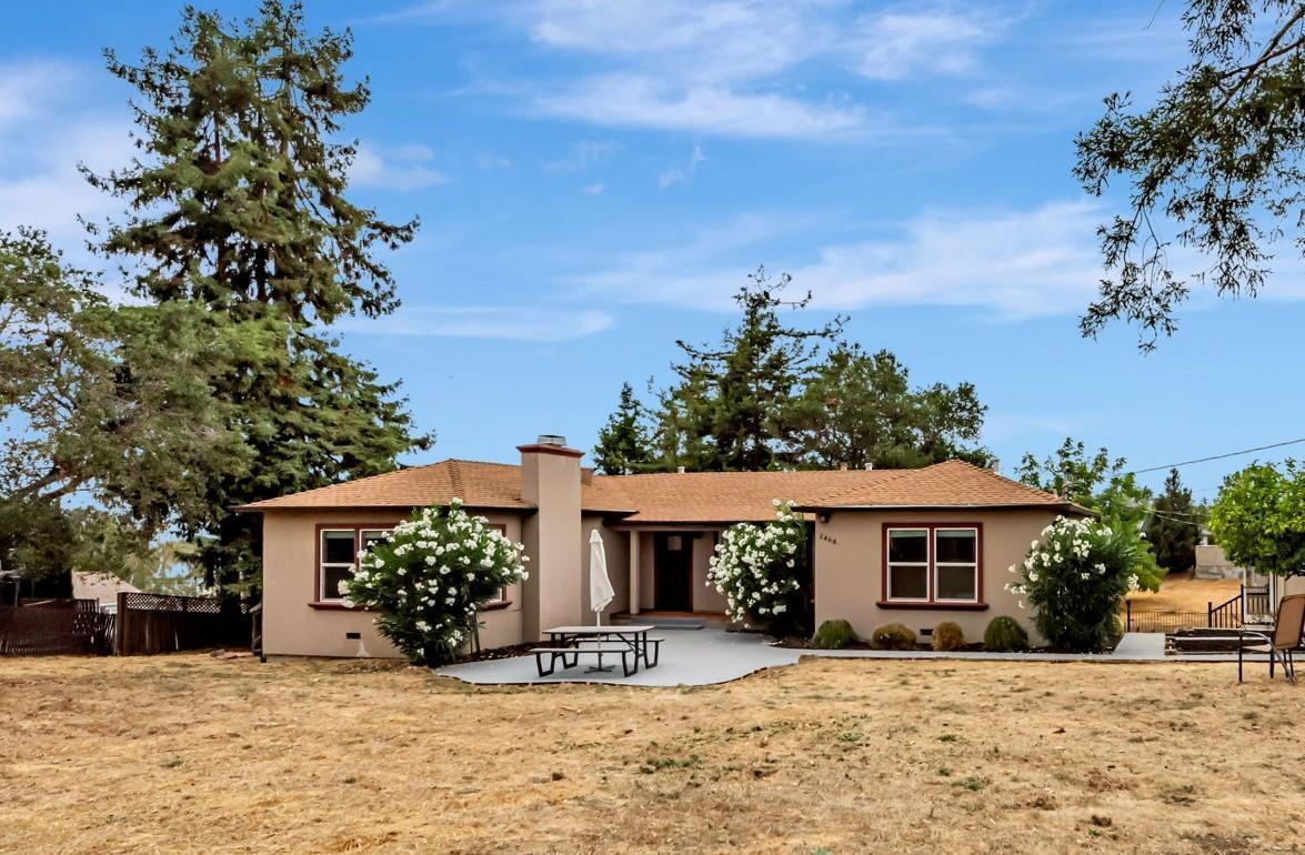 2468 Hidden Lane, Hayward, CA, 94541