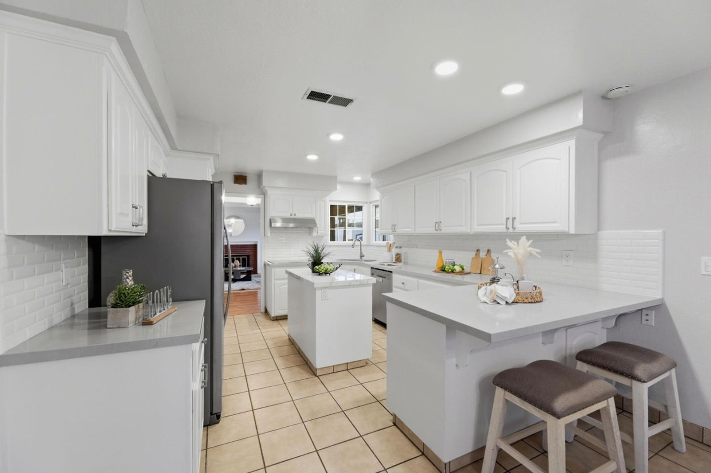 Detail Gallery Image 15 of 36 For 503 Chinook, San Jose,  CA 95123 - 3 Beds | 2 Baths