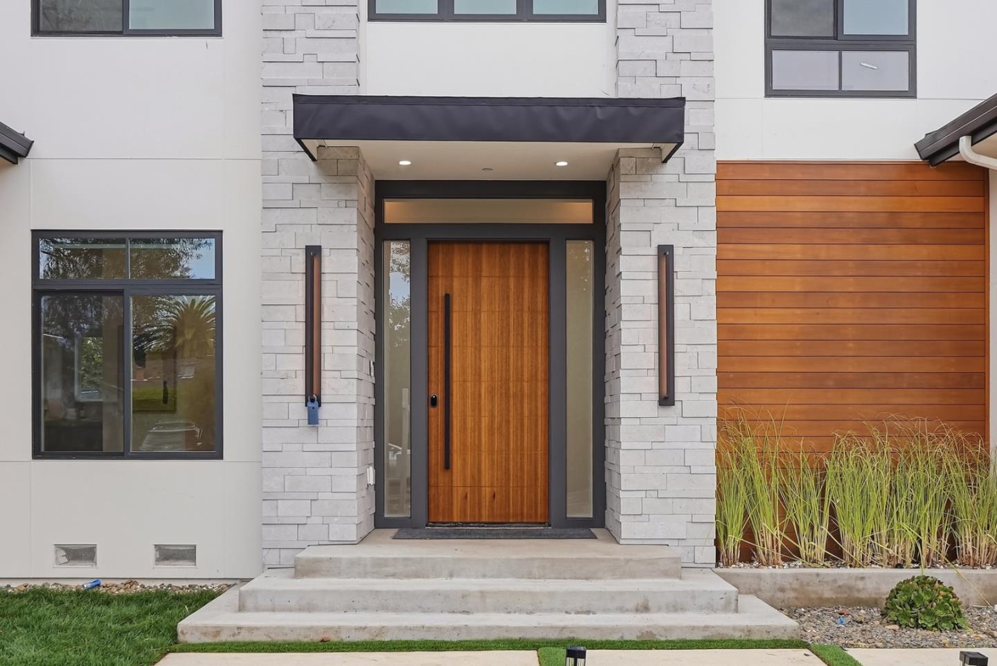 Detail Gallery Image 68 of 79 For 395 Martens Ave, Mountain View,  CA 94040 - 6 Beds | 6/1 Baths