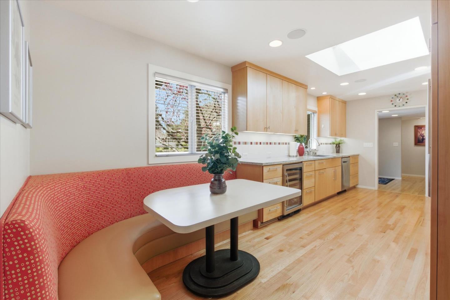 Detail Gallery Image 12 of 51 For 1736 Wilcox Way, San Jose,  CA 95125 - 3 Beds | 2/1 Baths