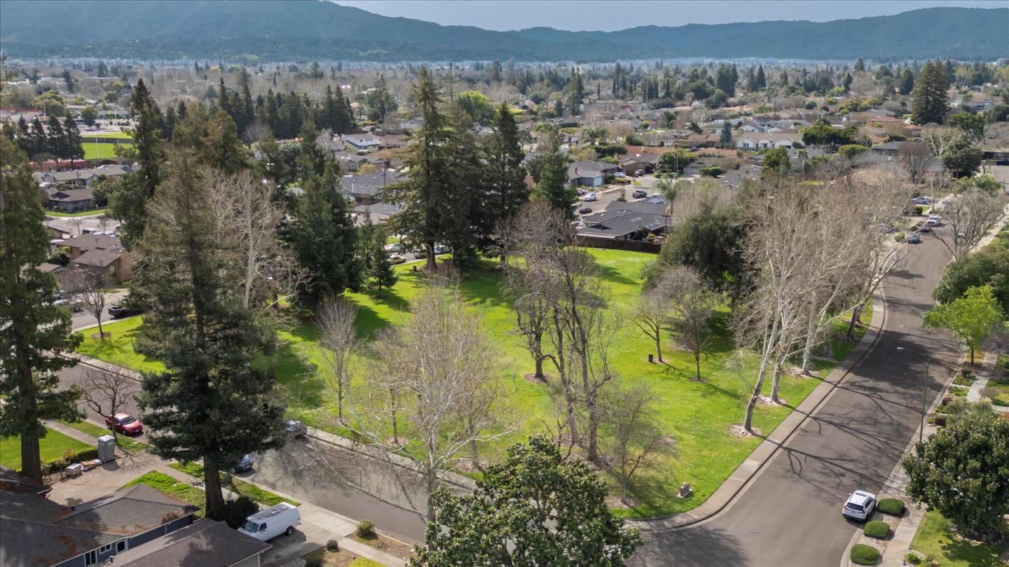 Detail Gallery Image 51 of 51 For 1736 Wilcox Way, San Jose,  CA 95125 - 3 Beds | 2/1 Baths