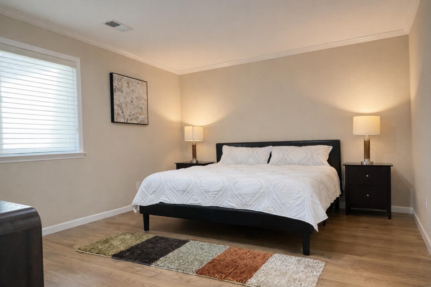 Detail Gallery Image 13 of 32 For 638 Rand St, San Mateo,  CA 94401 - 3 Beds | 2/1 Baths