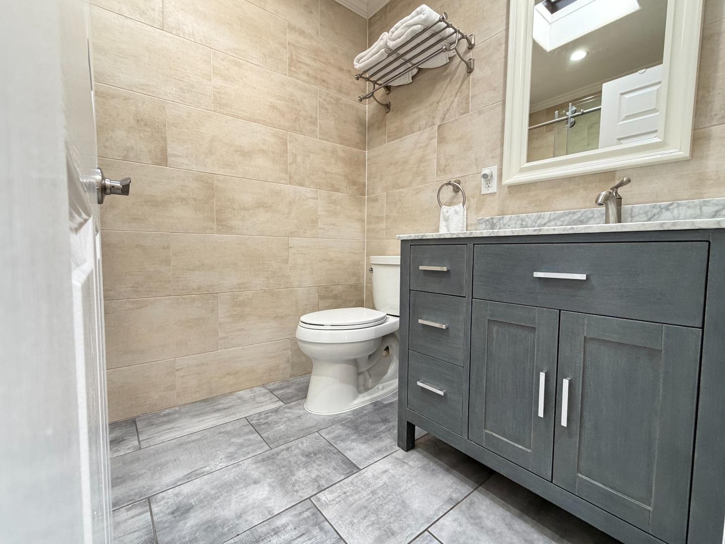 Detail Gallery Image 21 of 32 For 638 Rand St, San Mateo,  CA 94401 - 3 Beds | 2/1 Baths