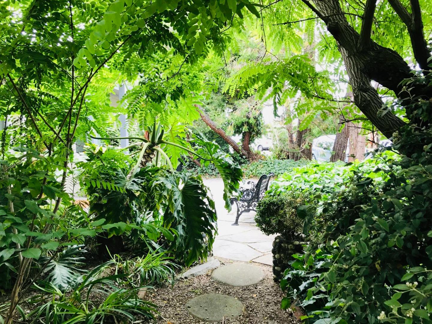 Detail Gallery Image 28 of 32 For 638 Rand St, San Mateo,  CA 94401 - 3 Beds | 2/1 Baths