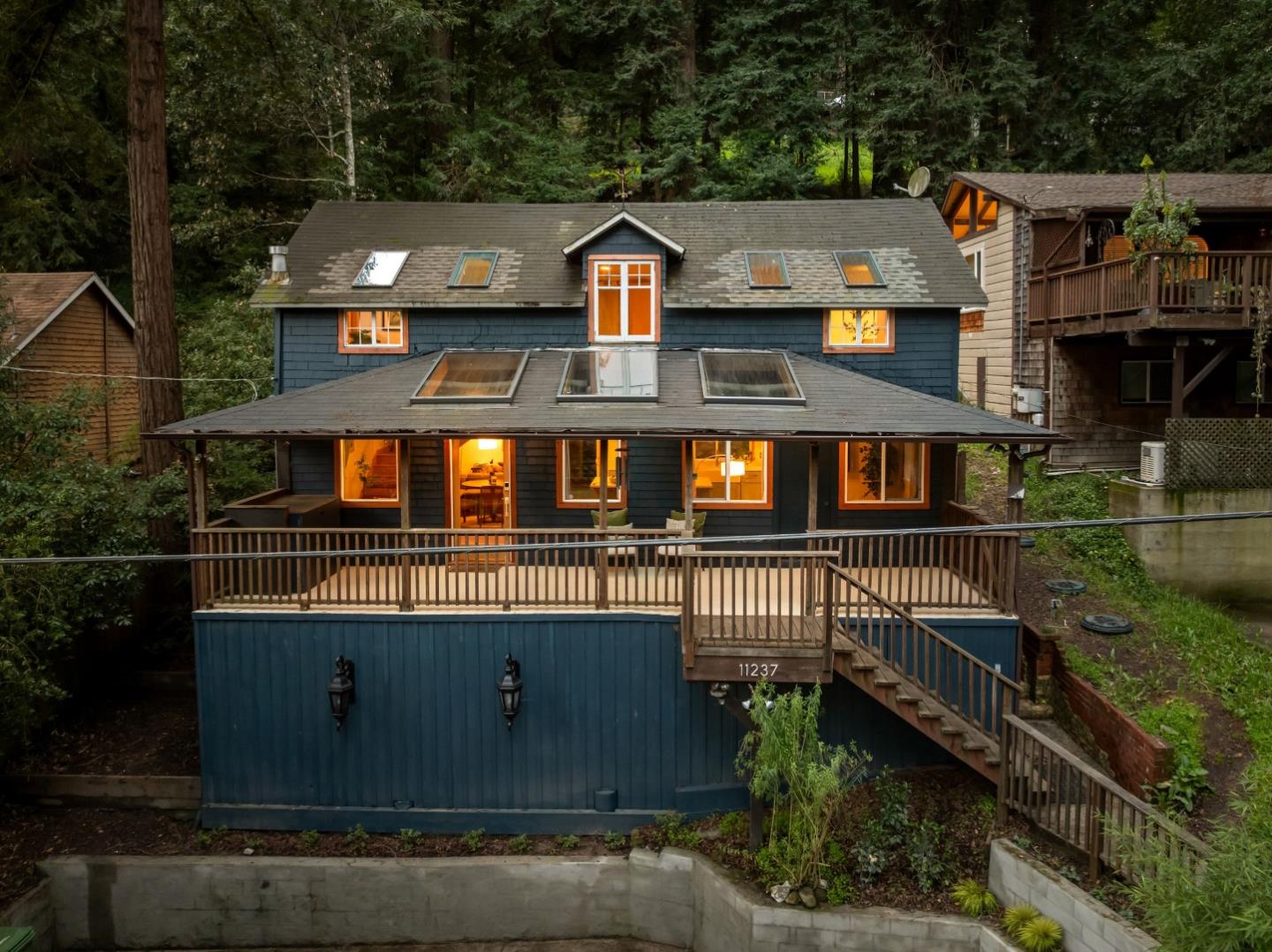 Detail Gallery Image 2 of 41 For 11237 Highway 9, Brookdale,  CA 95007 - 3 Beds | 2 Baths