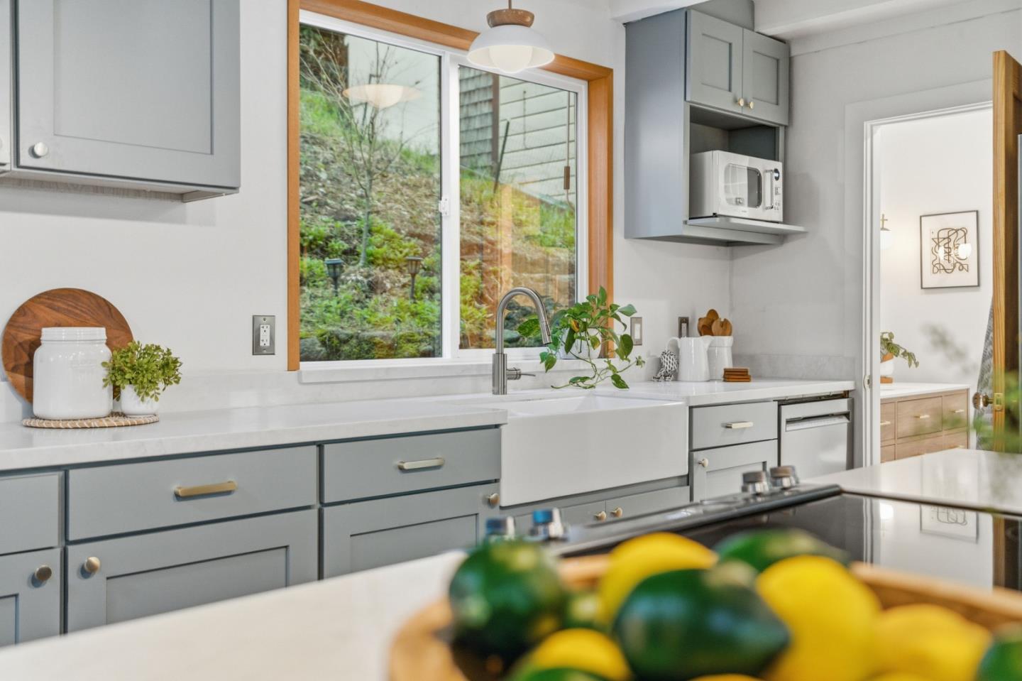 Detail Gallery Image 9 of 41 For 11237 Highway 9, Brookdale,  CA 95007 - 3 Beds | 2 Baths