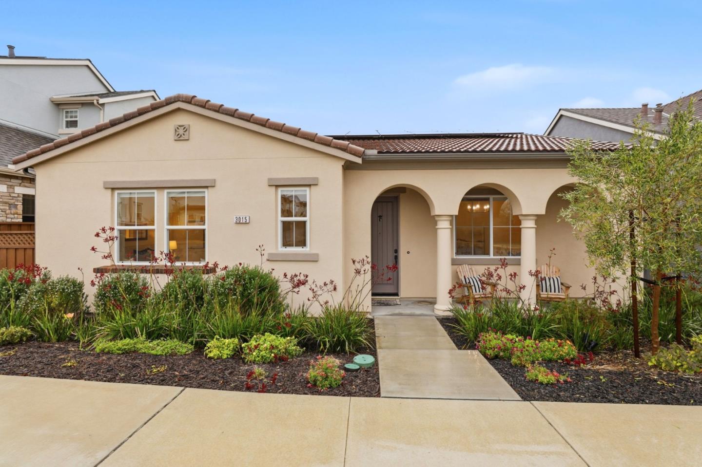 Front Image Thumbnail for ML82035369