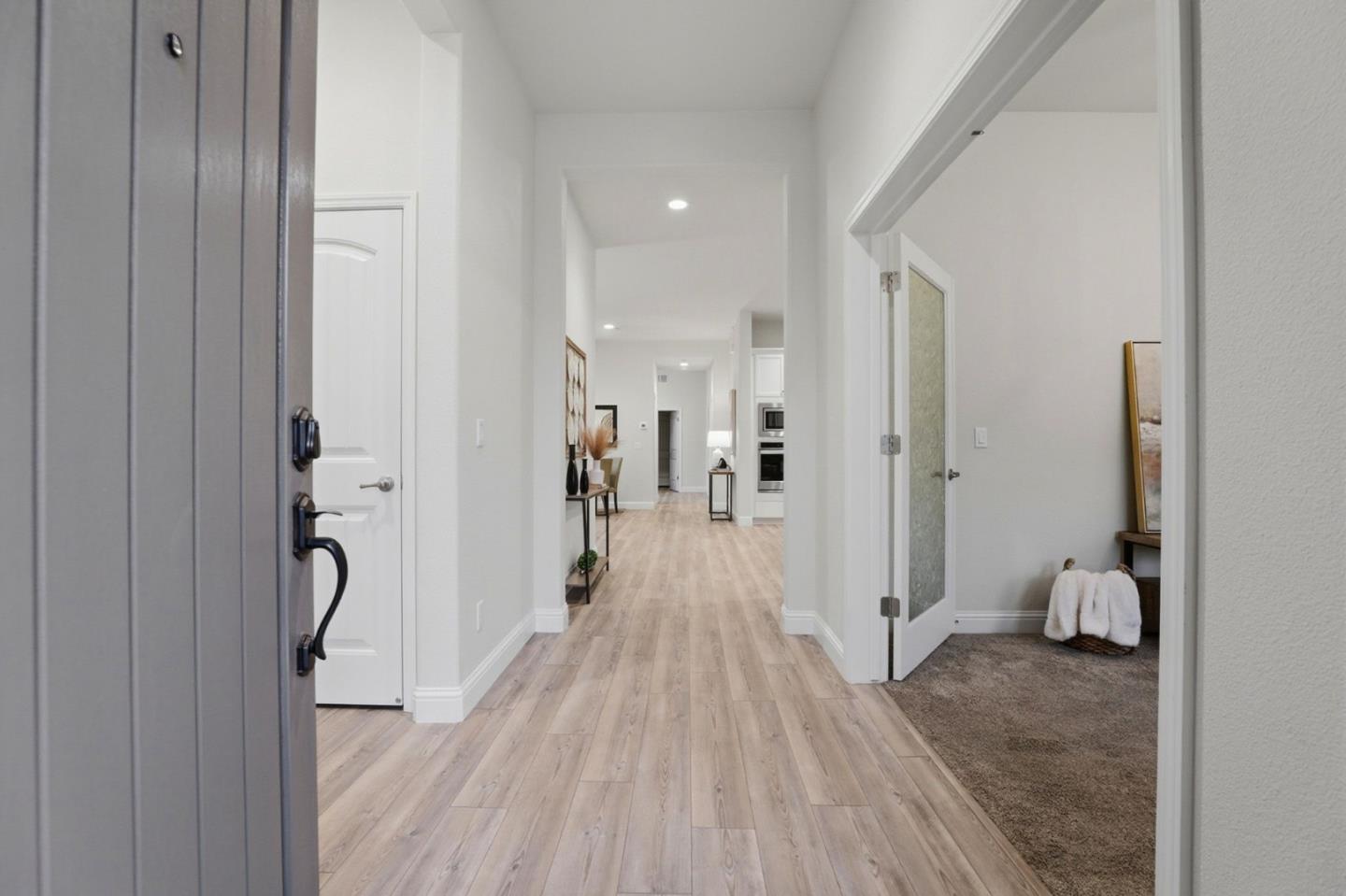 Detail Gallery Image 3 of 43 For 3015 Pinos Way, Marina,  CA 93933 - 3 Beds | 2 Baths