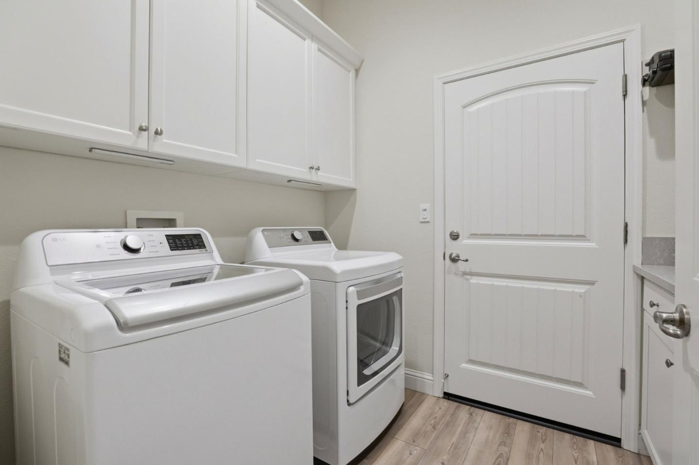 Detail Gallery Image 32 of 43 For 3015 Pinos Way, Marina,  CA 93933 - 3 Beds | 2 Baths