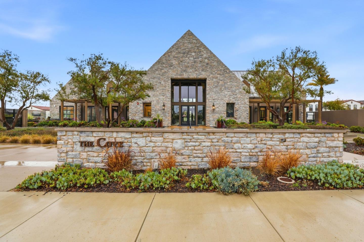 Detail Gallery Image 38 of 43 For 3015 Pinos Way, Marina,  CA 93933 - 3 Beds | 2 Baths