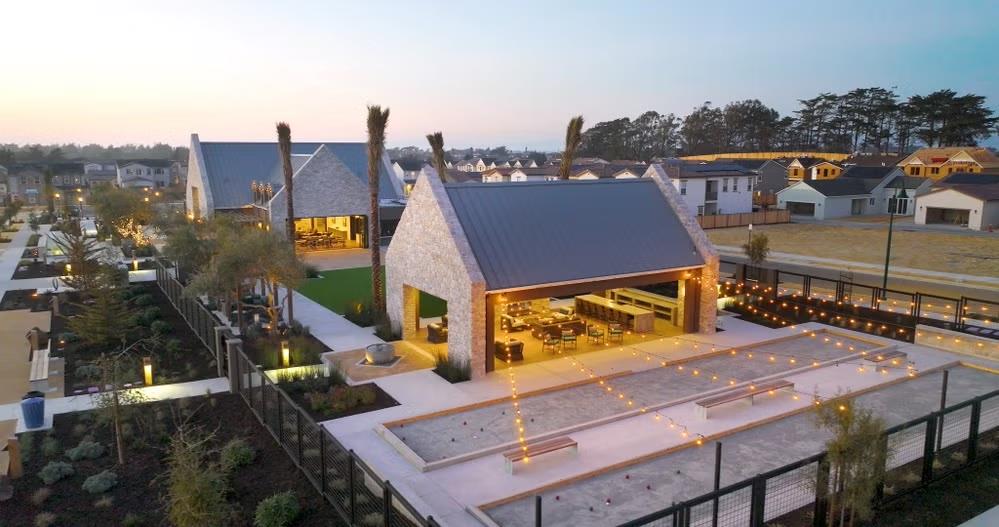 Detail Gallery Image 40 of 43 For 3015 Pinos Way, Marina,  CA 93933 - 3 Beds | 2 Baths