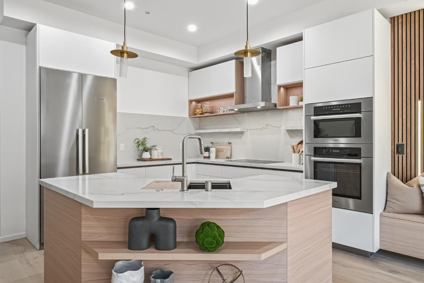 Detail Gallery Image 11 of 35 For 416 Gabilan St, Los Altos,  CA 94022 - 3 Beds | 2/1 Baths