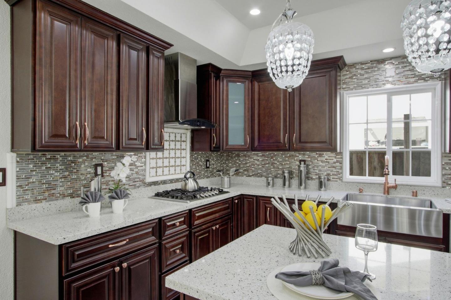 Detail Gallery Image 16 of 47 For 662 Kirk Glen Dr, San Jose,  CA 95133 - 4 Beds | 3 Baths