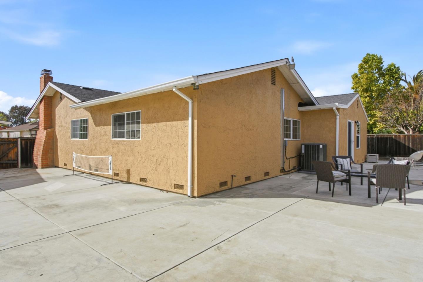 Detail Gallery Image 45 of 47 For 662 Kirk Glen Dr, San Jose,  CA 95133 - 4 Beds | 3 Baths