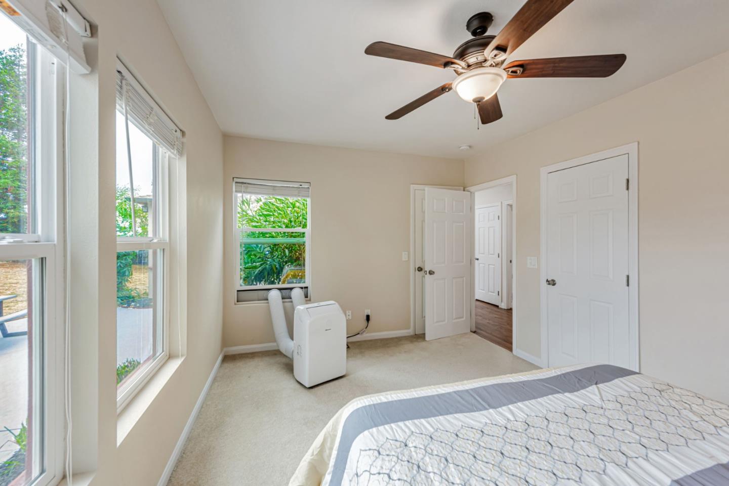 Detail Gallery Image 19 of 80 For 2468 Hidden Ln, Hayward,  CA 94541 - 5 Beds | 4 Baths