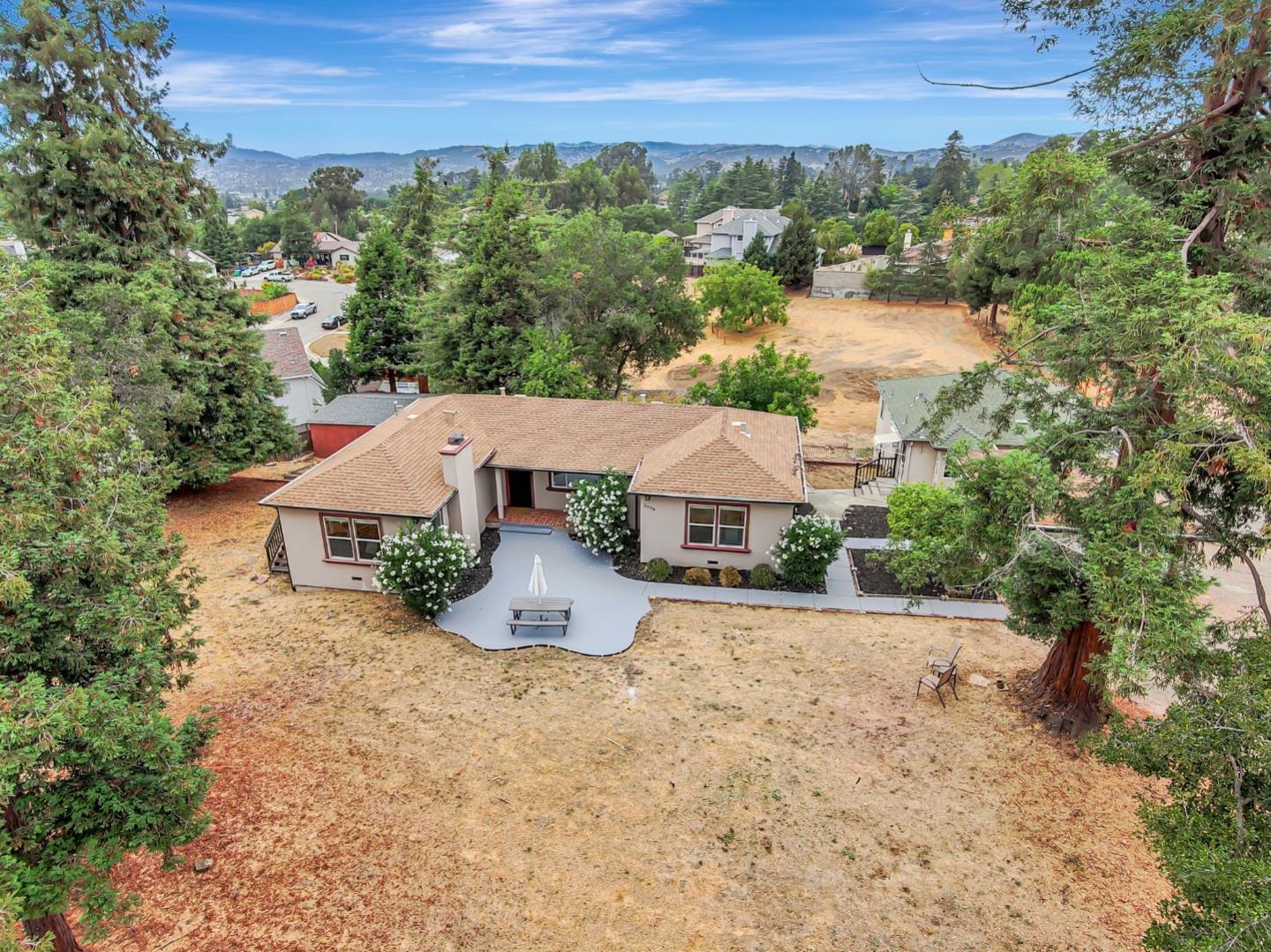 Detail Gallery Image 61 of 80 For 2468 Hidden Ln, Hayward,  CA 94541 - 5 Beds | 4 Baths