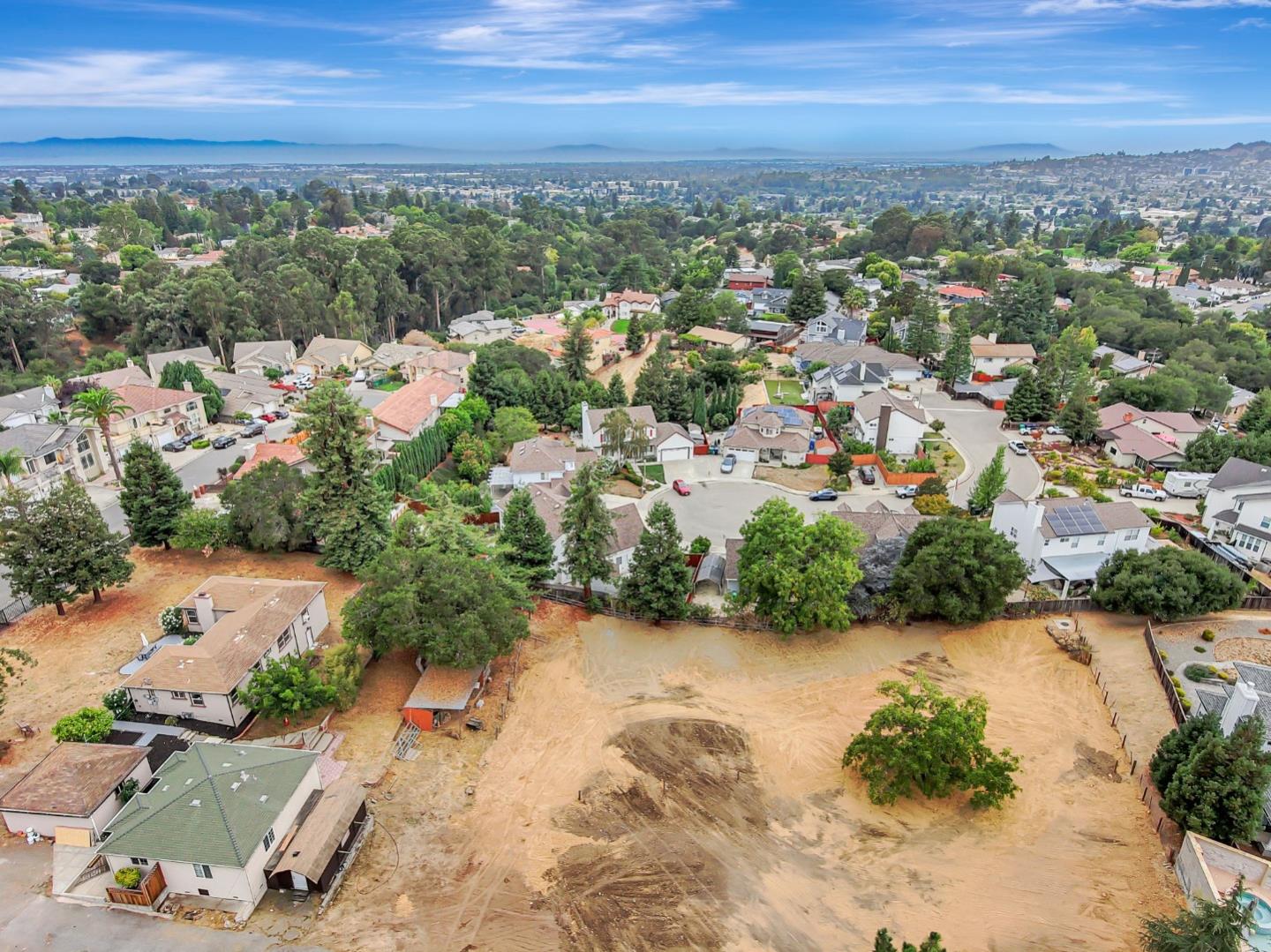 Detail Gallery Image 70 of 80 For 2468 Hidden Ln, Hayward,  CA 94541 - 5 Beds | 4 Baths