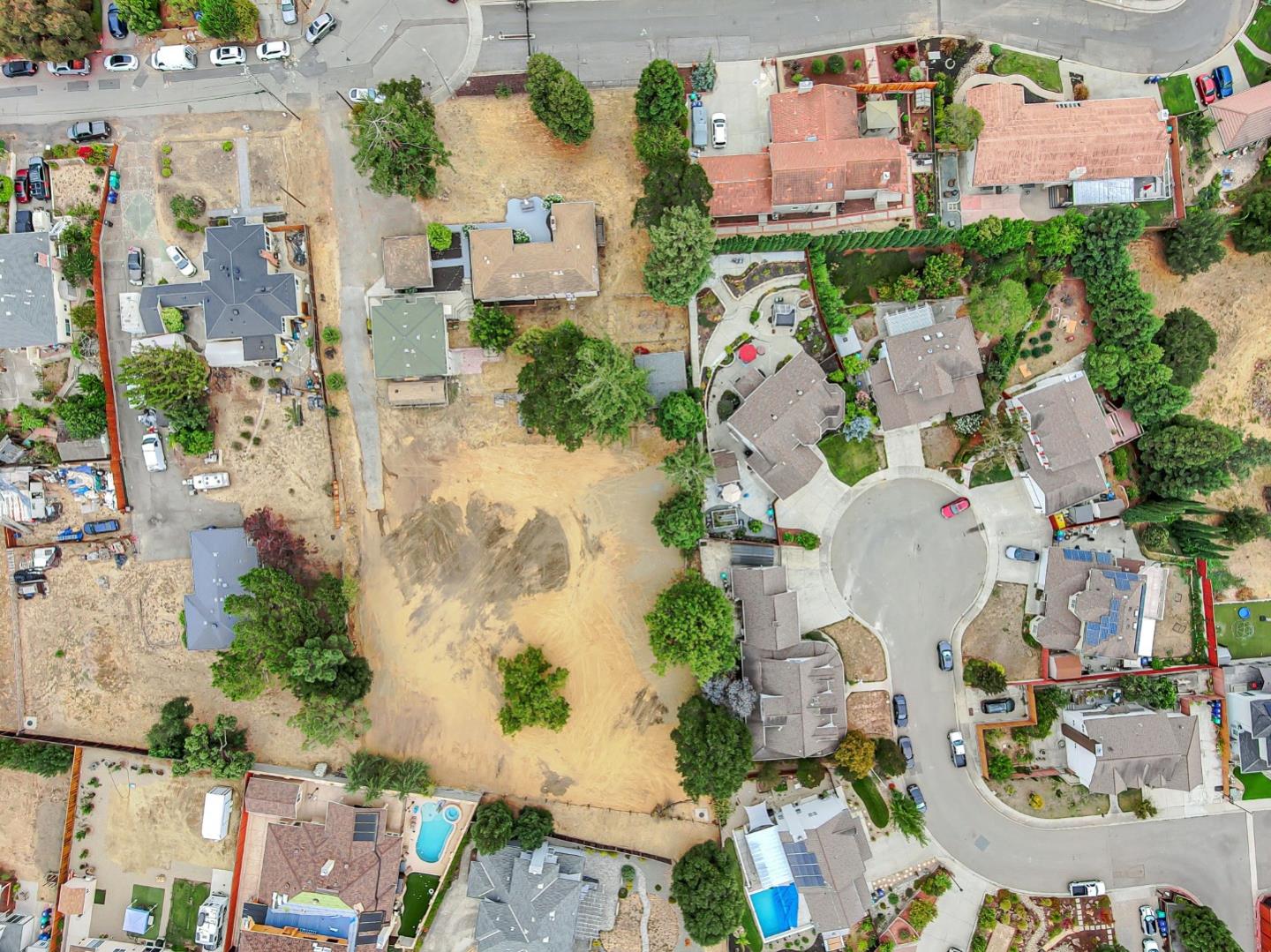 Detail Gallery Image 76 of 80 For 2468 Hidden Ln, Hayward,  CA 94541 - 5 Beds | 4 Baths