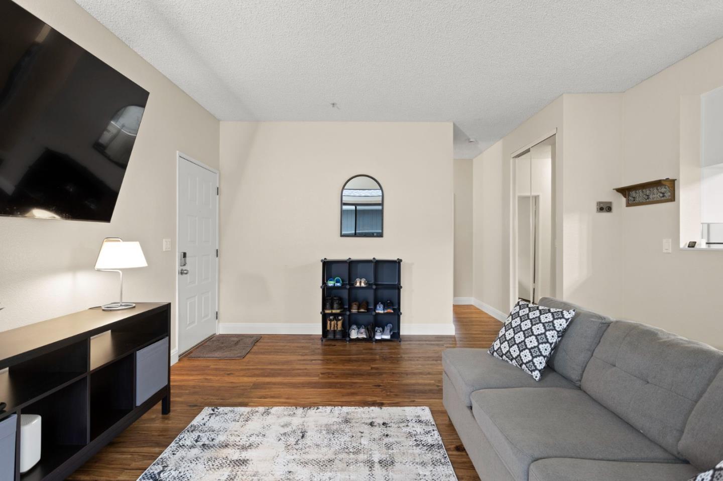 Detail Gallery Image 12 of 22 For 37470 Parish Cir 19c,  Fremont,  CA 94536 - 2 Beds | 2 Baths