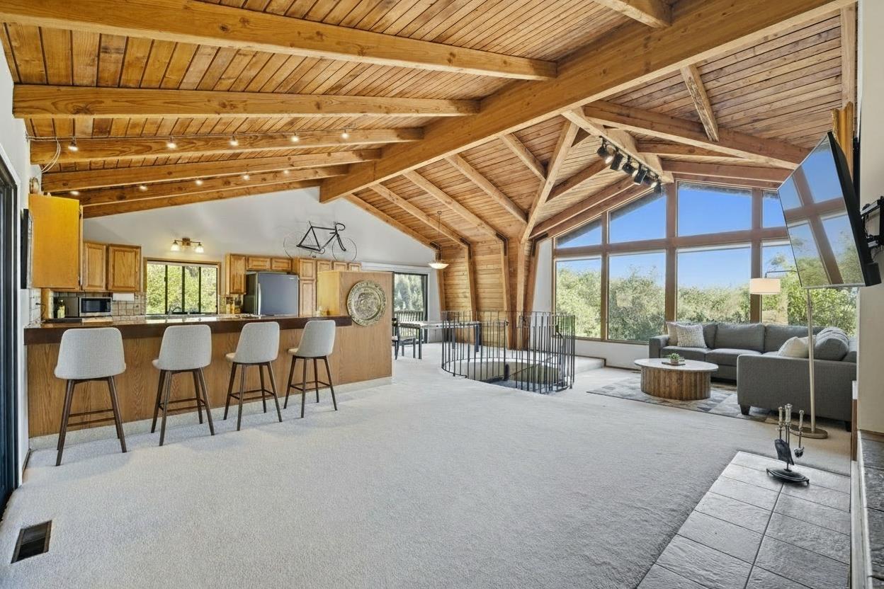 Detail Gallery Image 11 of 24 For 22721 Oak Flat Rd, Los Gatos,  CA 95033 - 4 Beds | 2 Baths