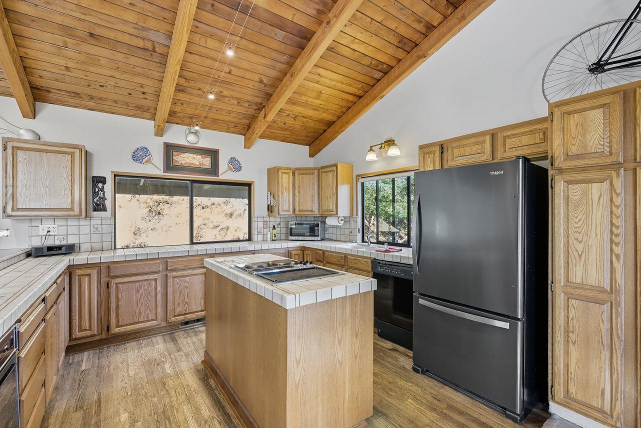 Detail Gallery Image 14 of 24 For 22721 Oak Flat Rd, Los Gatos,  CA 95033 - 4 Beds | 2 Baths
