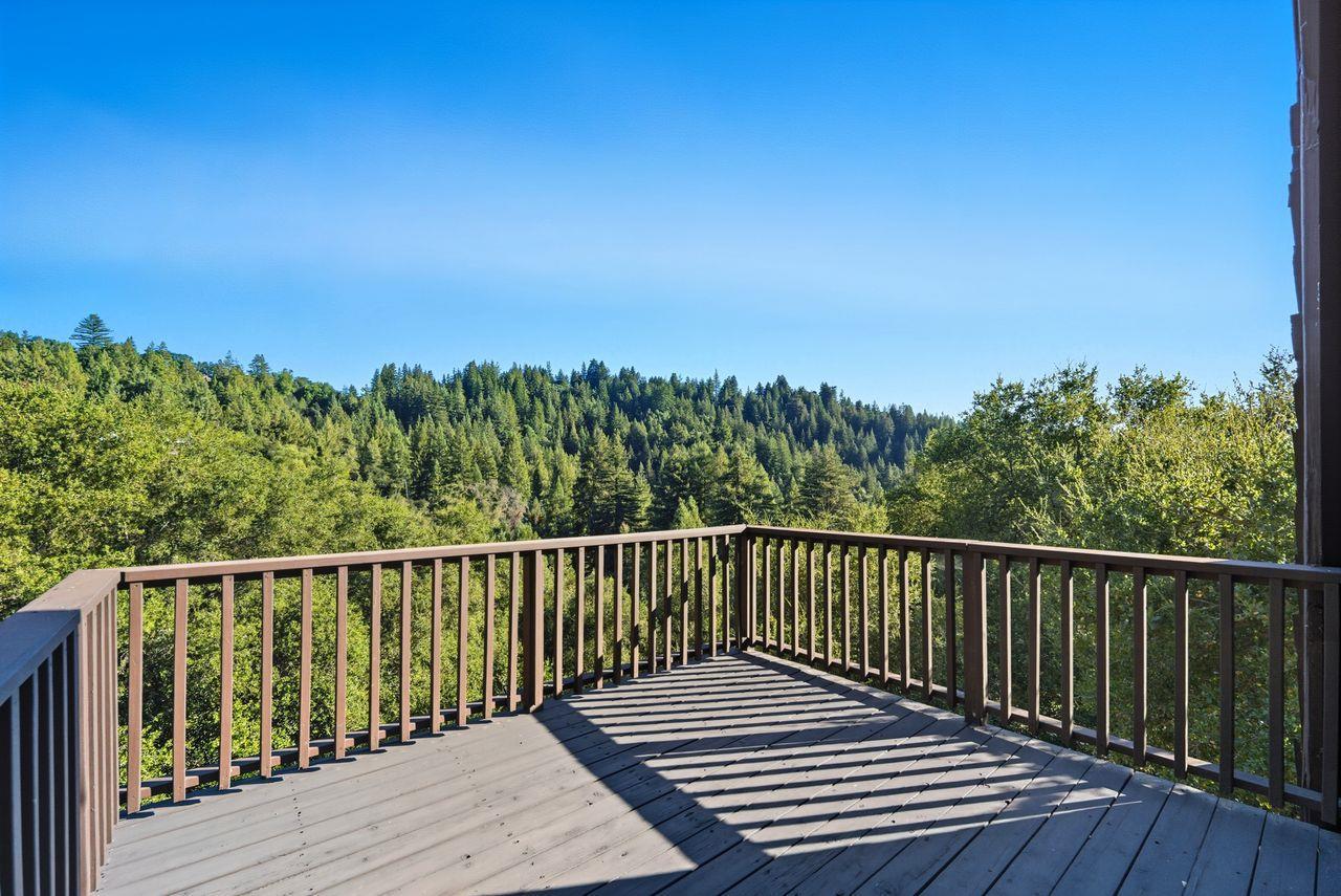 Detail Gallery Image 4 of 24 For 22721 Oak Flat Rd, Los Gatos,  CA 95033 - 4 Beds | 2 Baths