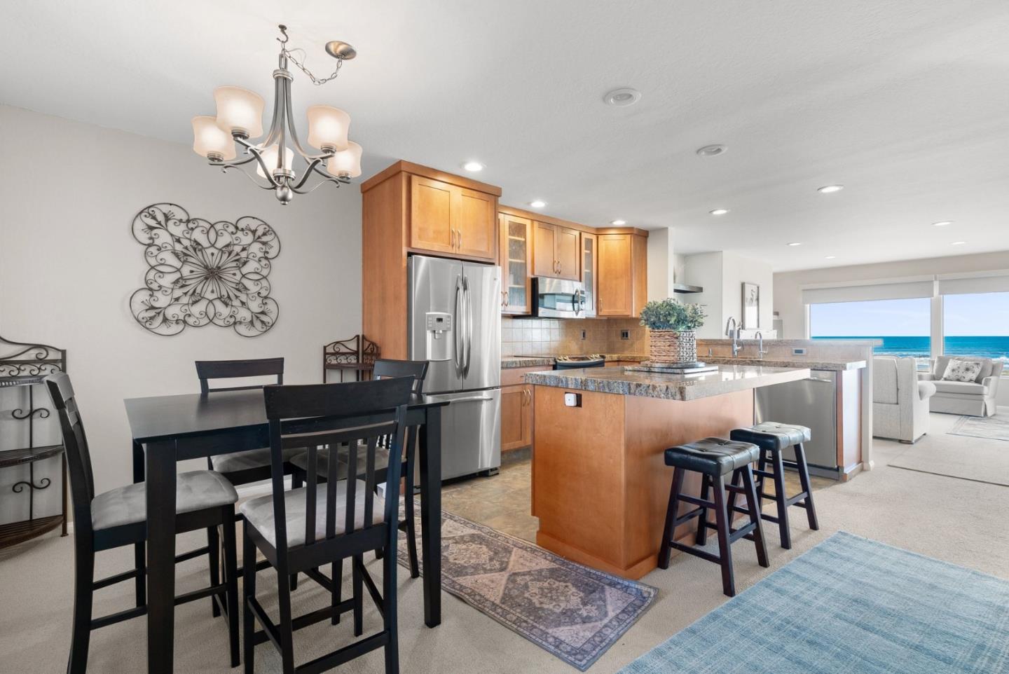 Detail Gallery Image 9 of 30 For 101 Shell Dr #225,  Watsonville,  CA 95076 - 2 Beds | 2 Baths