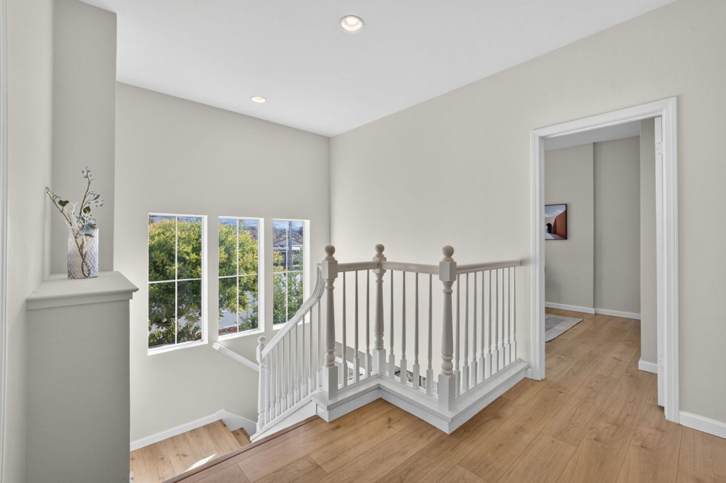 Detail Gallery Image 30 of 42 For 2955 Vineyard Park Dr, San Jose,  CA 95148 - 4 Beds | 2/1 Baths