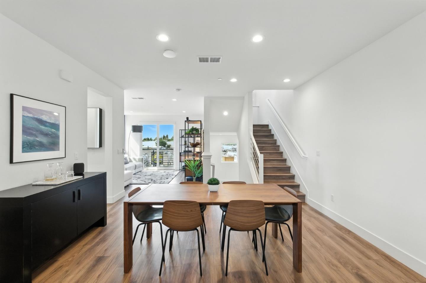 Detail Gallery Image 9 of 36 For 3493 Router Cmn, Fremont,  CA 94538 - 4 Beds | 3/1 Baths