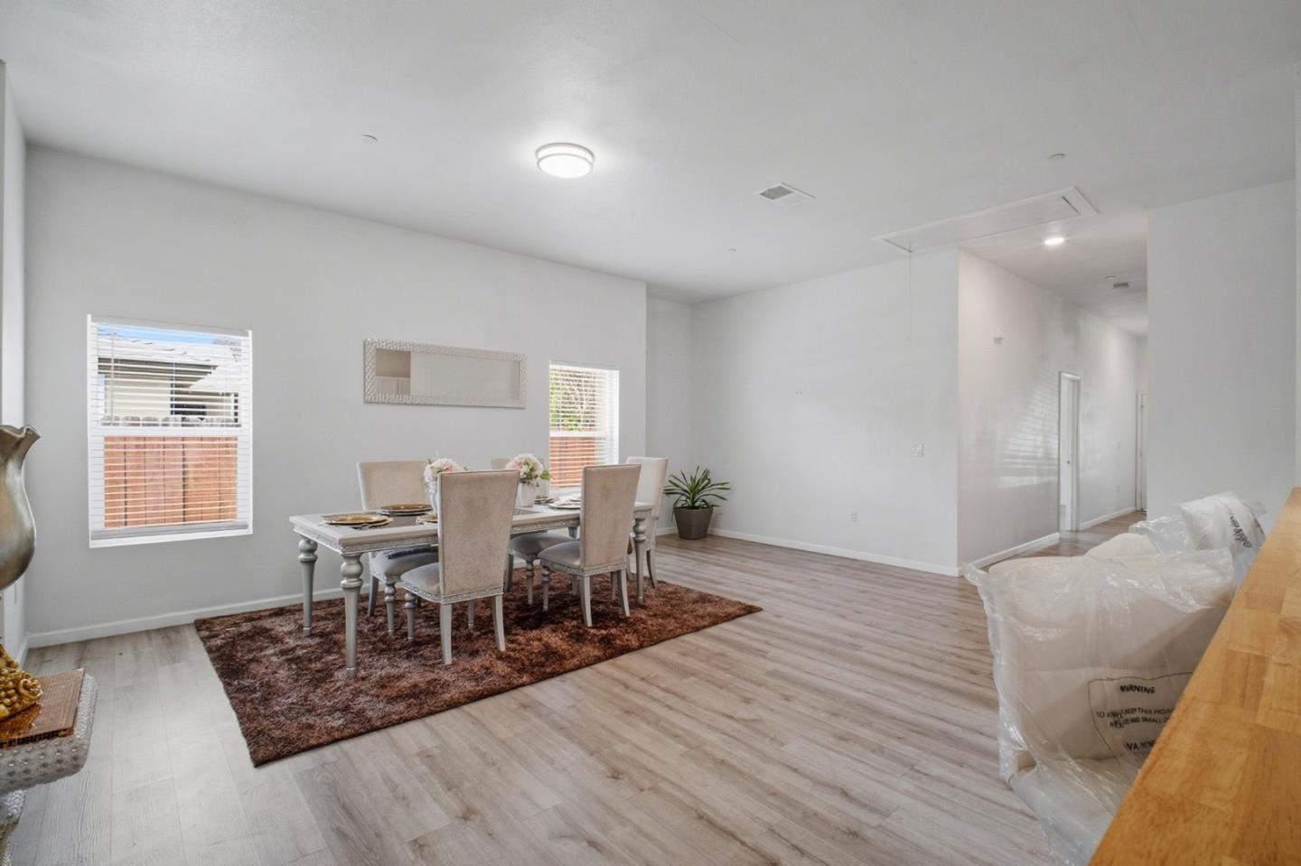 Detail Gallery Image 15 of 50 For 26937 Huntwood Ave, Hayward,  CA 94544 - 4 Beds | 4/1 Baths