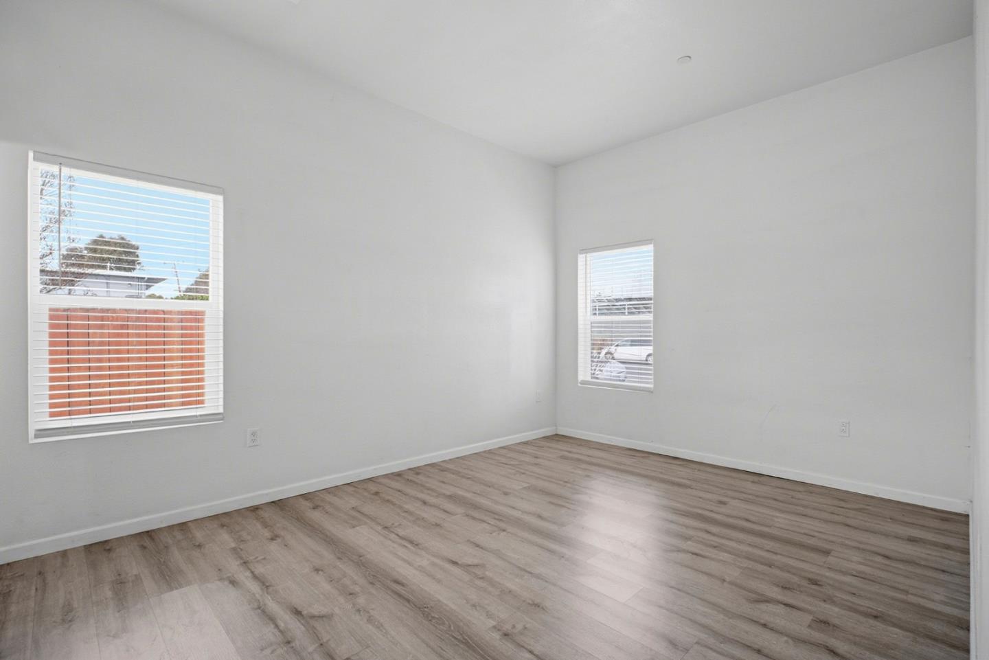 Detail Gallery Image 19 of 50 For 26937 Huntwood Ave, Hayward,  CA 94544 - 4 Beds | 4/1 Baths