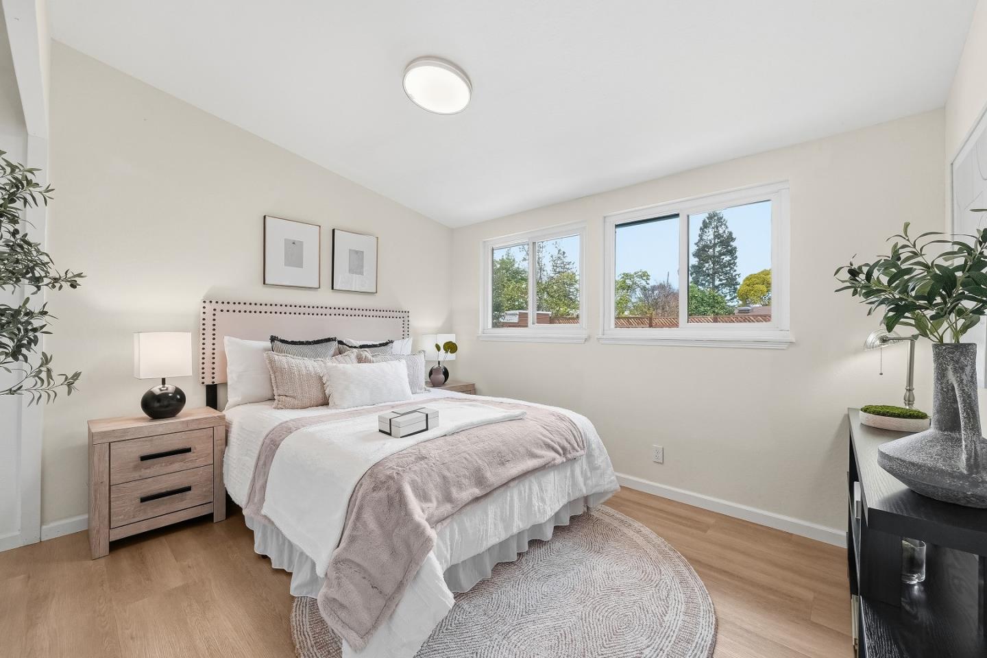 Detail Gallery Image 18 of 48 For 321 Beechnut Ave, Sunnyvale,  CA 94085 - 3 Beds | 2 Baths