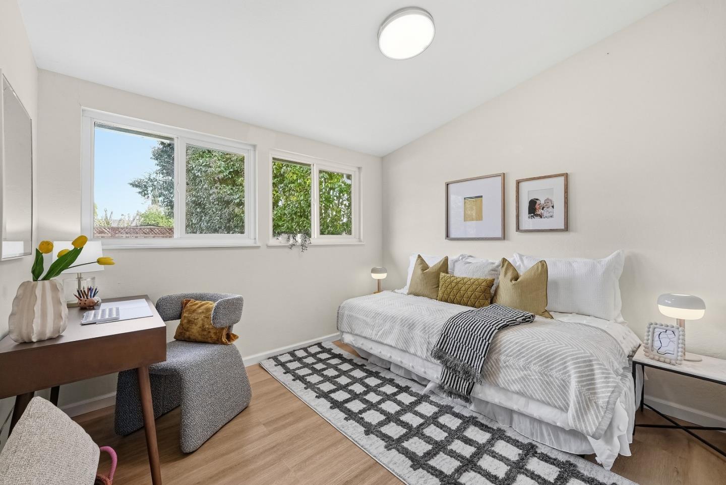 Detail Gallery Image 21 of 48 For 321 Beechnut Ave, Sunnyvale,  CA 94085 - 3 Beds | 2 Baths