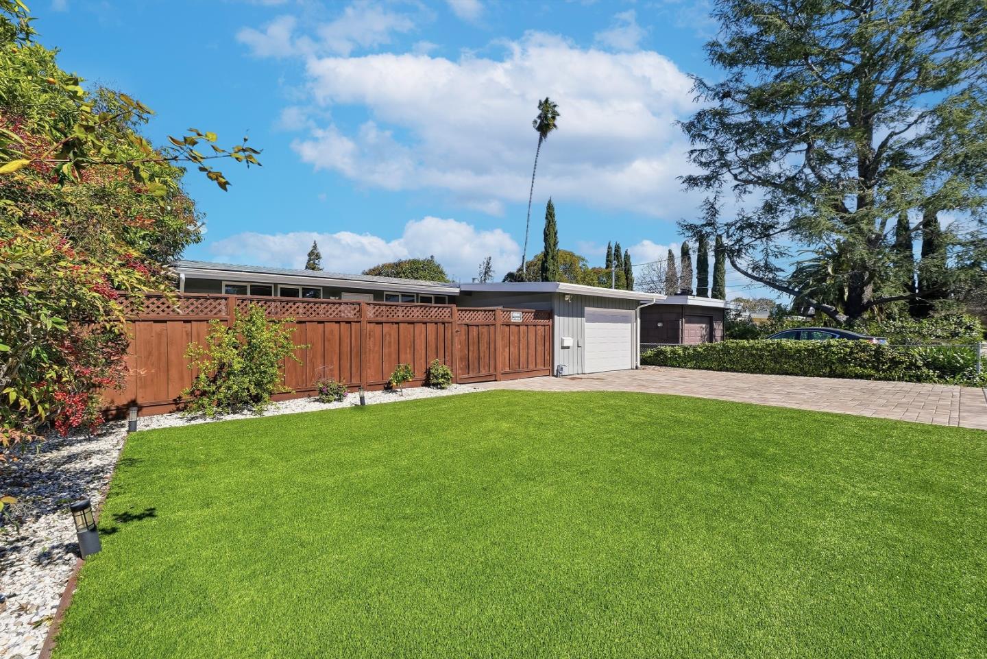 Detail Gallery Image 33 of 48 For 321 Beechnut Ave, Sunnyvale,  CA 94085 - 3 Beds | 2 Baths