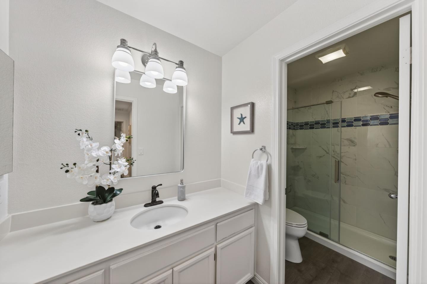 Detail Gallery Image 18 of 21 For 334 Ballymore Cir, San Jose,  CA 95136 - 4 Beds | 3 Baths