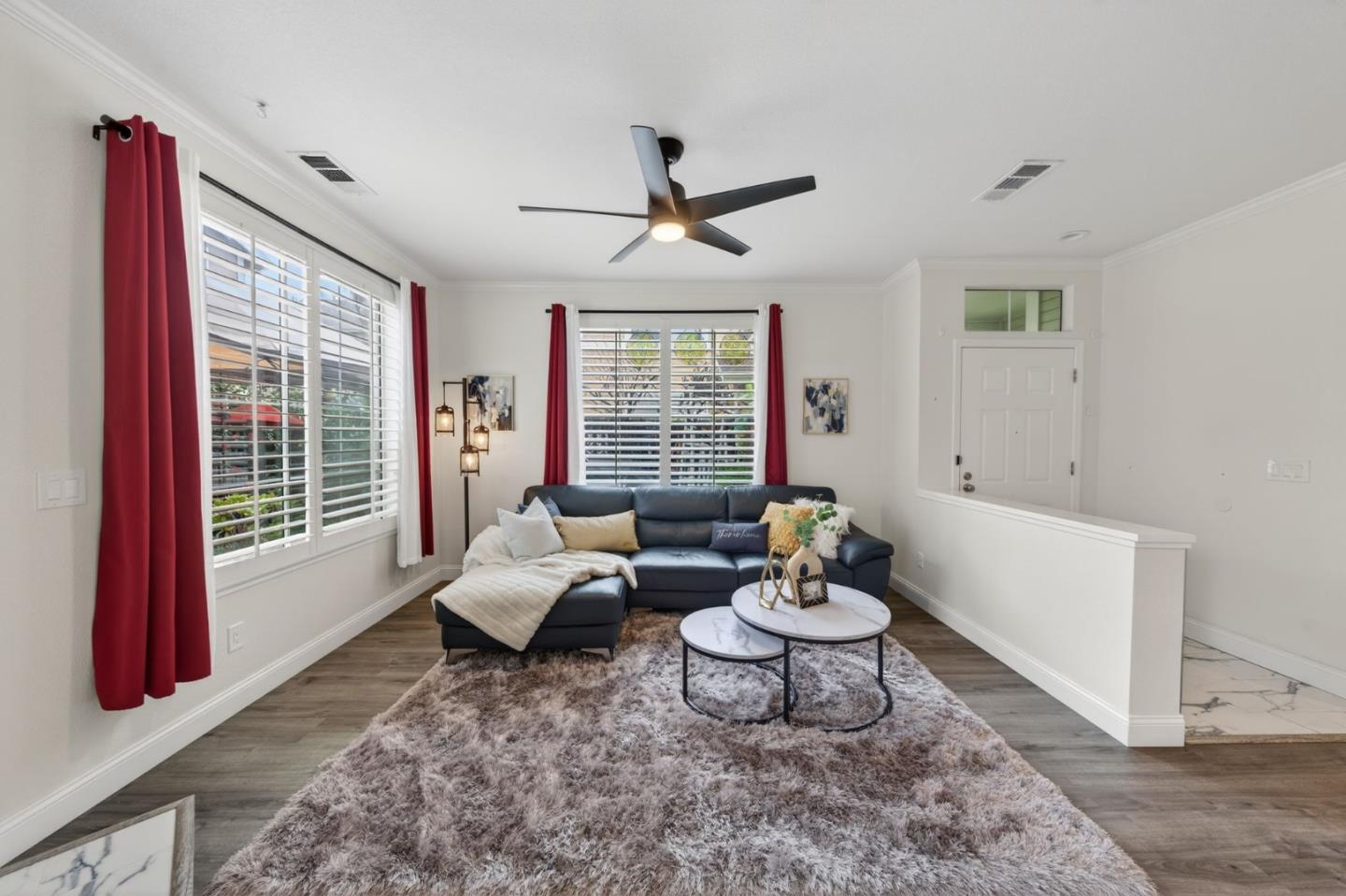 Detail Gallery Image 5 of 21 For 334 Ballymore Cir, San Jose,  CA 95136 - 4 Beds | 3 Baths