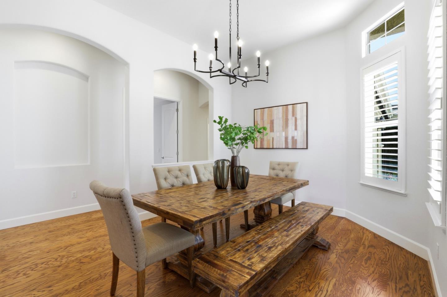 Detail Gallery Image 18 of 50 For 19076 Savannah Ct, Morgan Hill,  CA 95037 - 4 Beds | 3/1 Baths